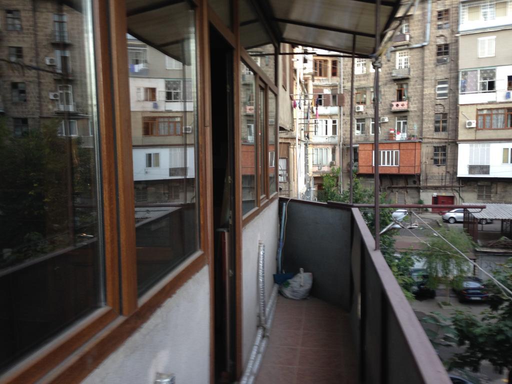 Apartment On Sanapiro 第比利斯 客房 照片